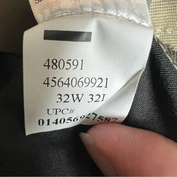 Izod Mens Golf Pants Khaki Beige Classic Fit Flat Front Chino Business 32x32 NWT - Picture 11 of 11